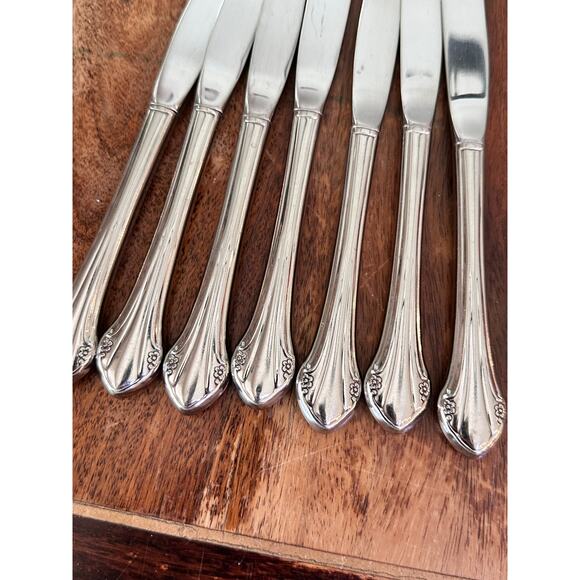 Oneida Community Marquette Stainless Steel Dinner Forks & Knifes - Picture 6 of 8